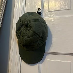 Adjustable thermal cap. Warm/soft inside, keeps heat in. from target.